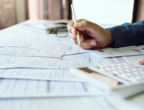 Riaffiorano le crepe sotto la superficie del debito privato